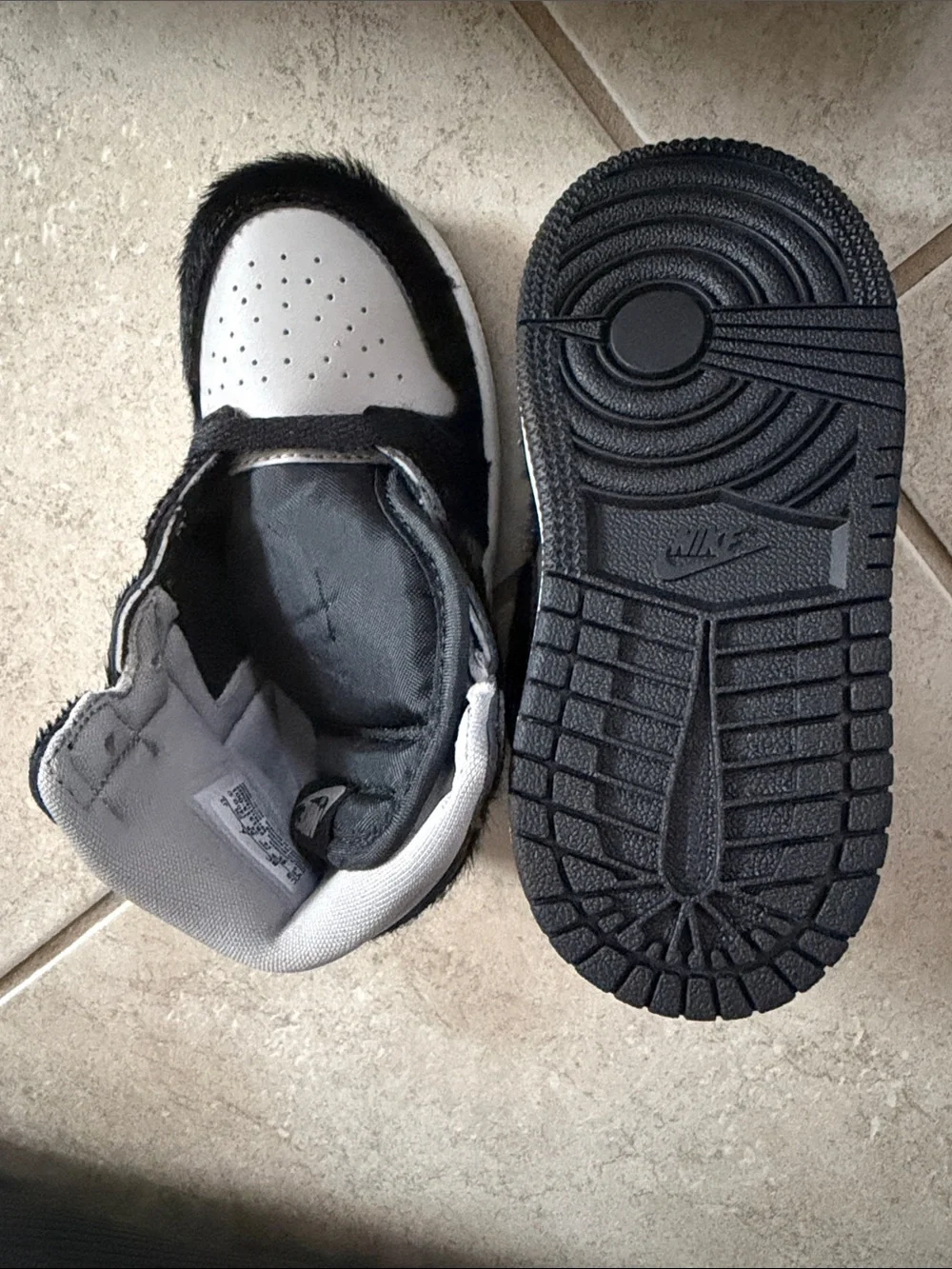Jordan 1 Retro High OG Medium Grey/Black and White with Pony Hair Detail